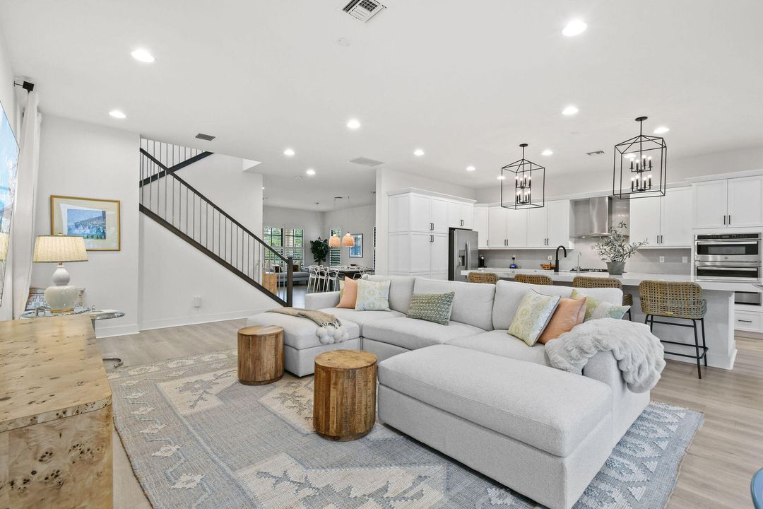 For Sale: $1,799,000 (4 beds, 3 baths, 3849 Square Feet)