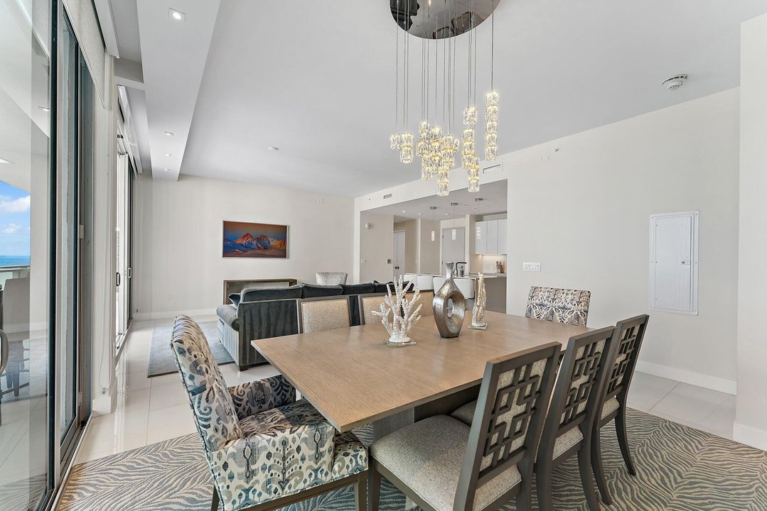 For Rent: $15,000 (2 beds, 2 baths, 1600 Square Feet)