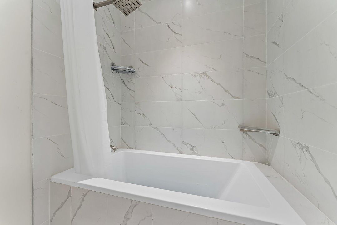 For Rent: $15,000 (2 beds, 2 baths, 1600 Square Feet)