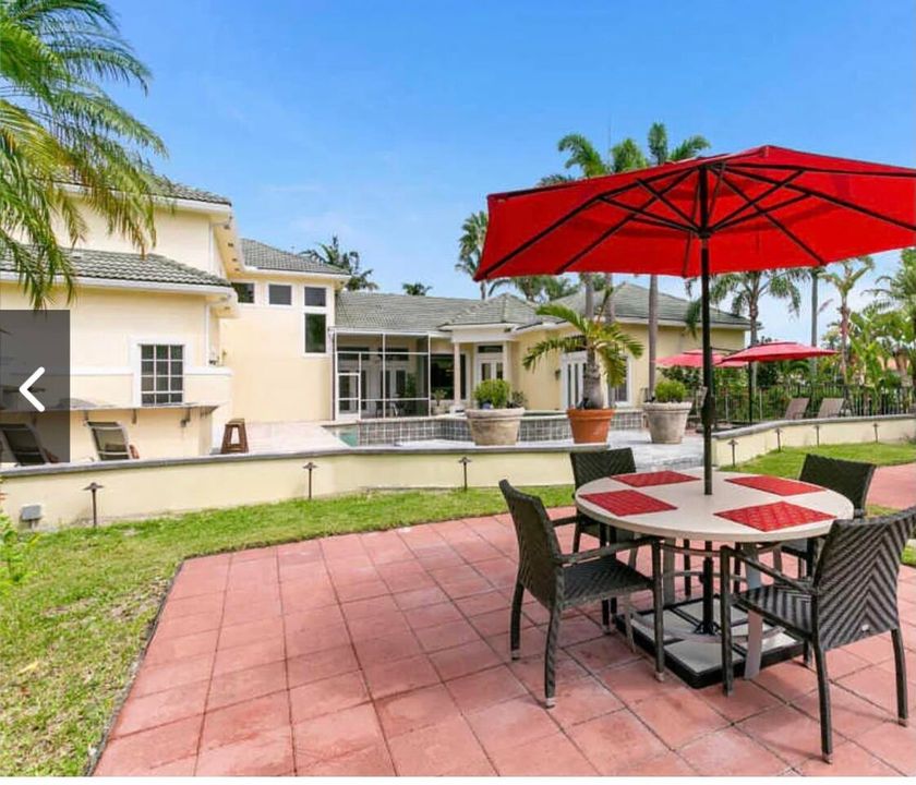 For Rent: $20,000 (5 beds, 4 baths, 4121 Square Feet)