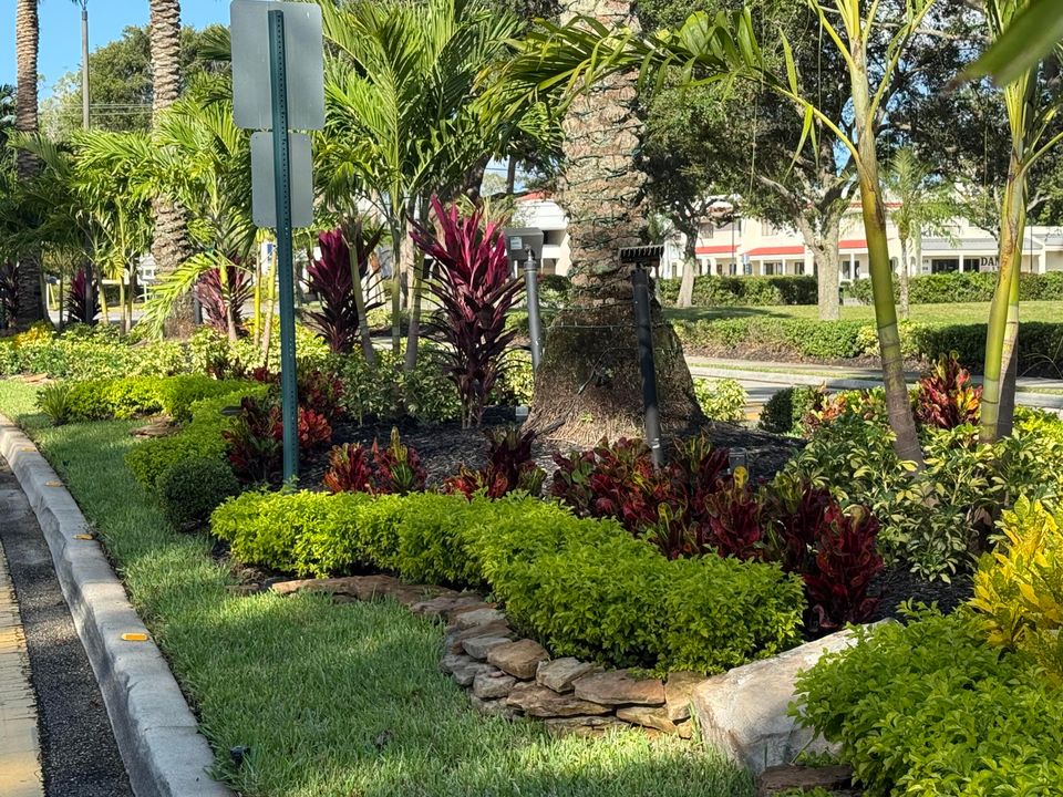 En Venta: $720,000 (4 camas, 2 baños, 2177 Pies cuadrados)