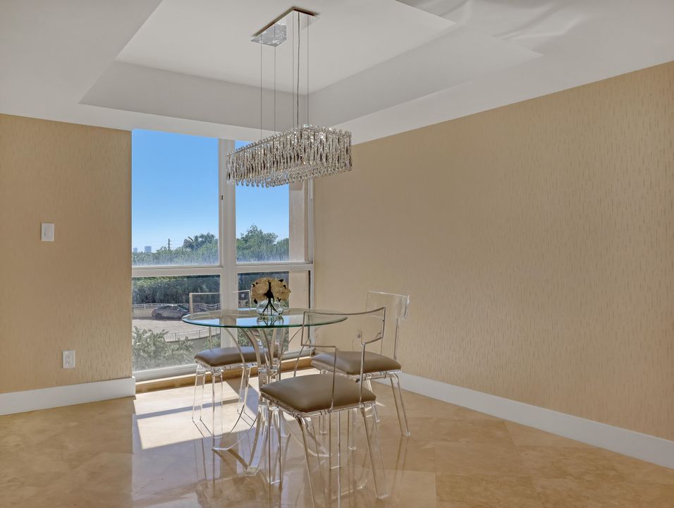 На продажу: $799,000 (2 спален, 2 ванн, 1532 Квадратных фут)