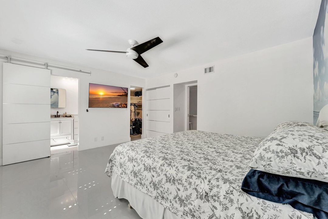 На продажу: $595,000 (2 спален, 2 ванн, 1070 Квадратных фут)