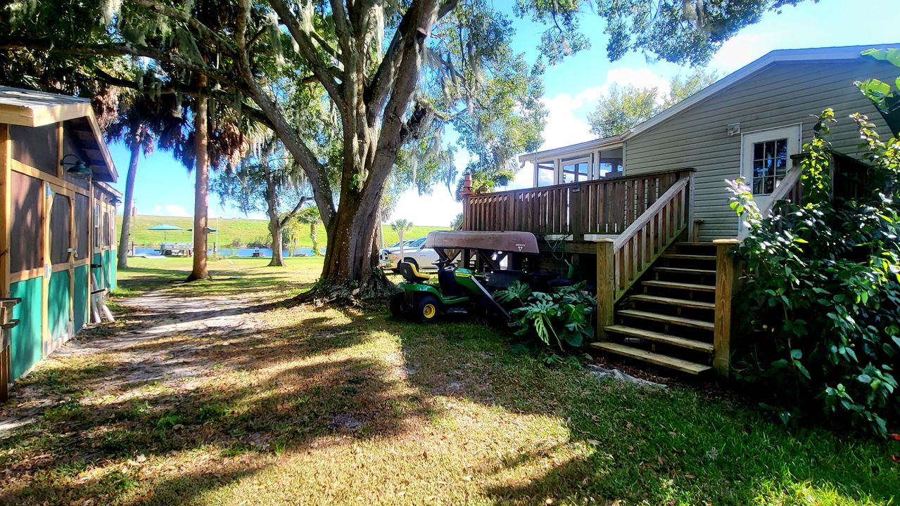 For Sale: $274,500 (2 beds, 2 baths, 1080 Square Feet)