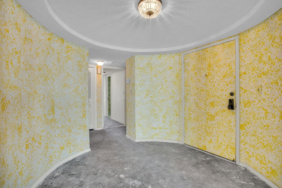 Active With Contract: $1,100,000 (2 beds, 2 baths, 2170 Square Feet)