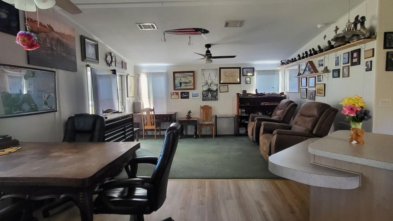 For Sale: $274,500 (2 beds, 2 baths, 1080 Square Feet)