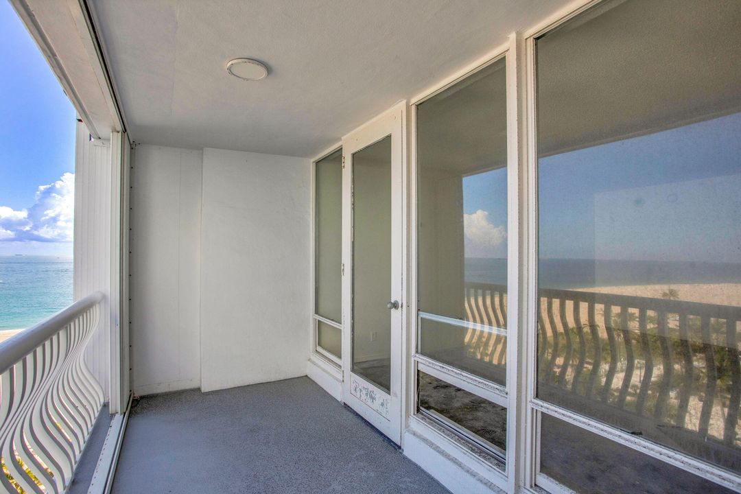 Active With Contract: $1,100,000 (2 beds, 2 baths, 2170 Square Feet)