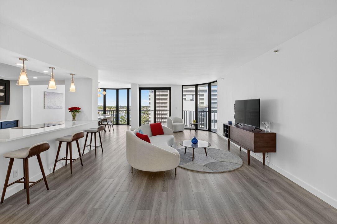 For Sale: $1,695,000 (2 beds, 2 baths, 1745 Square Feet)