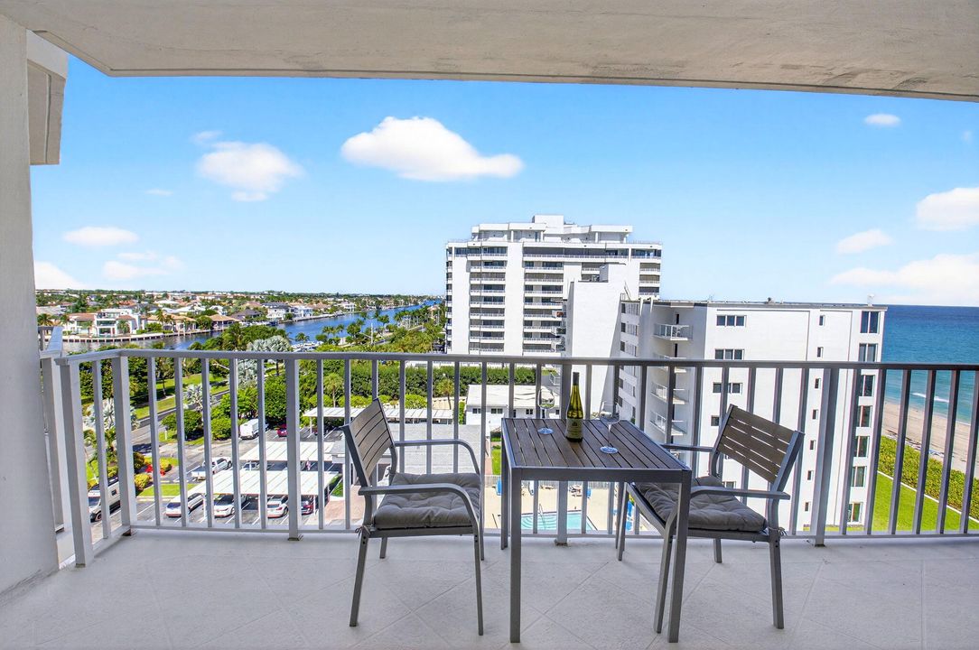 For Sale: $1,695,000 (2 beds, 2 baths, 1745 Square Feet)