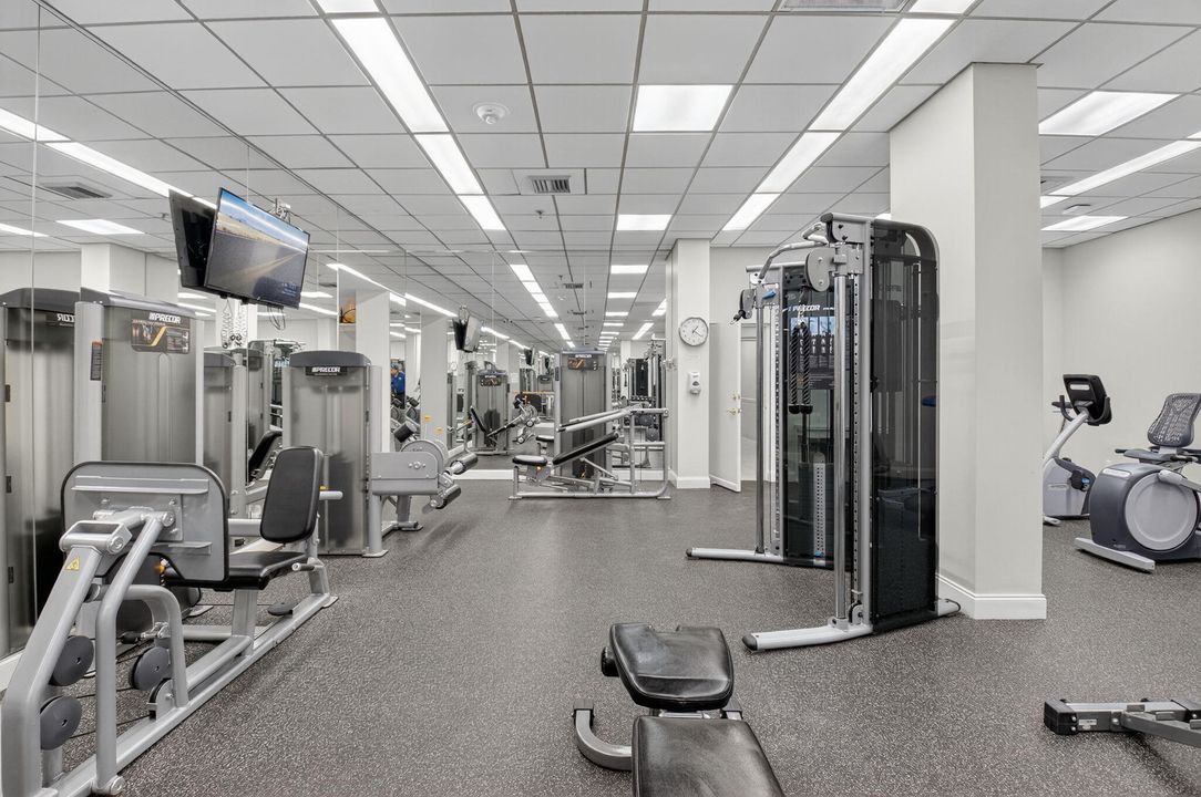 For Sale: $1,695,000 (2 beds, 2 baths, 1745 Square Feet)