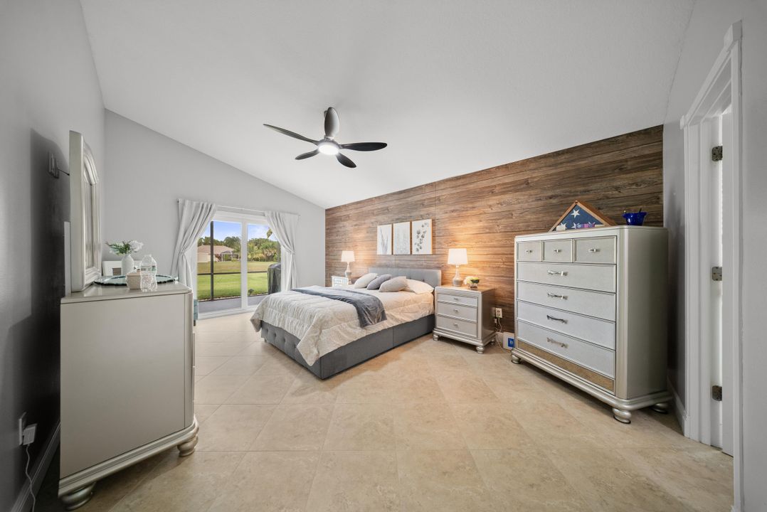 En Venta: $495,900 (3 camas, 2 baños, 1718 Pies cuadrados)