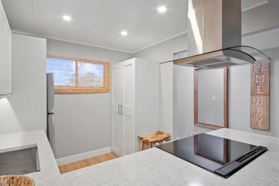 En Venta: $130,000 (2 camas, 1 baños, 894 Pies cuadrados)