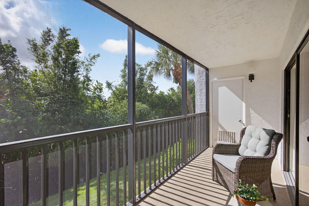 待售: $329,000 (1 贝兹, 1 浴室, 860 平方英尺)