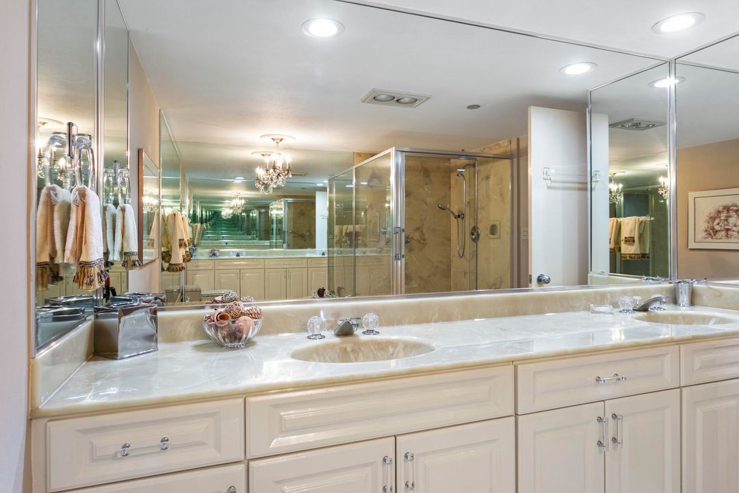 En Venta: $699,000 (2 camas, 2 baños, 1804 Pies cuadrados)