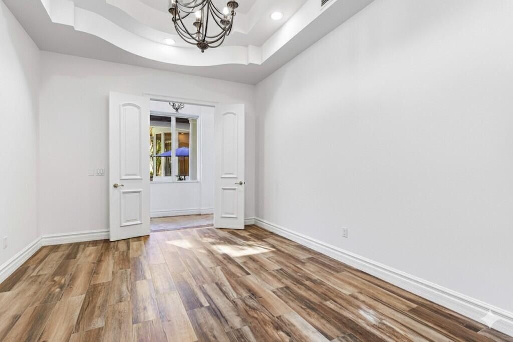 For Sale: $4,950,000 (6 beds, 6 baths, 6708 Square Feet)