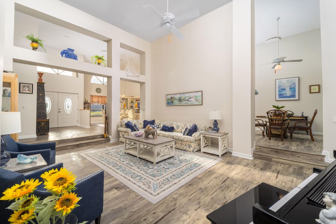 待售: $630,000 (2 贝兹, 2 浴室, 2237 平方英尺)