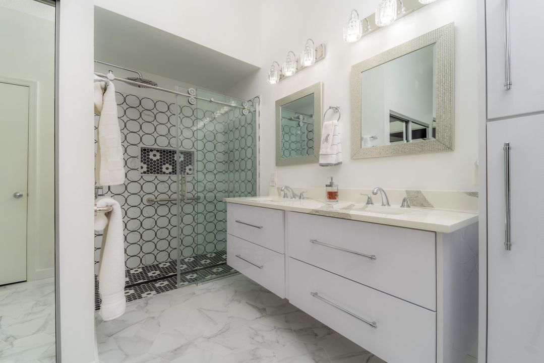 待售: $630,000 (2 贝兹, 2 浴室, 2237 平方英尺)