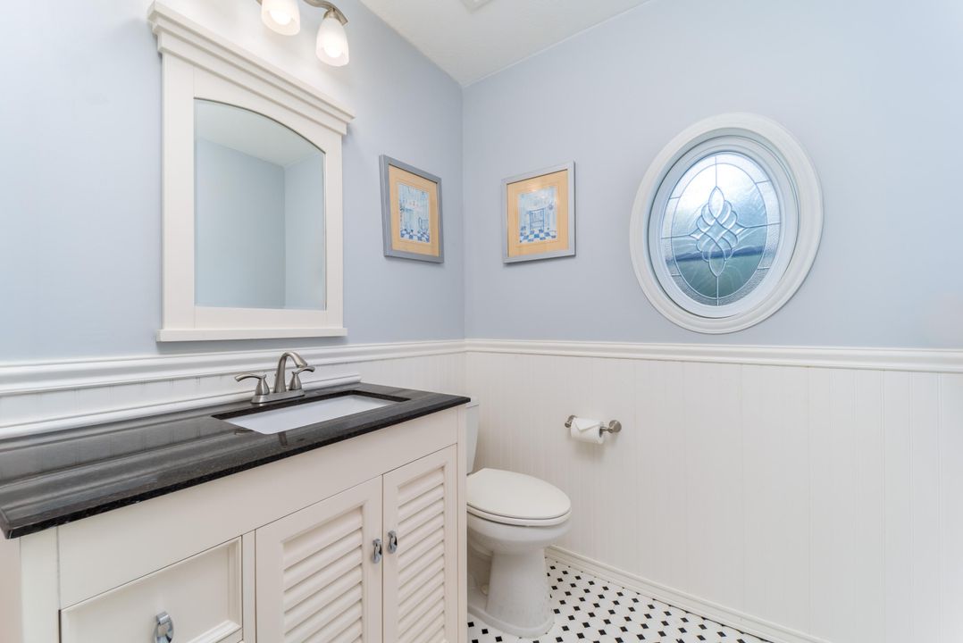 待售: $630,000 (2 贝兹, 2 浴室, 2237 平方英尺)