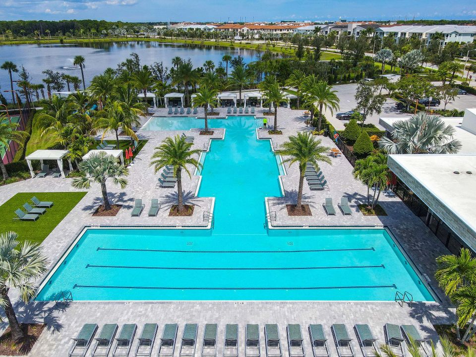 For Sale: $1,799,000 (4 beds, 3 baths, 3849 Square Feet)