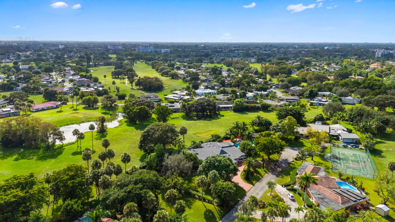 待售: $1,425,000 (5 贝兹, 4 浴室, 4338 平方英尺)