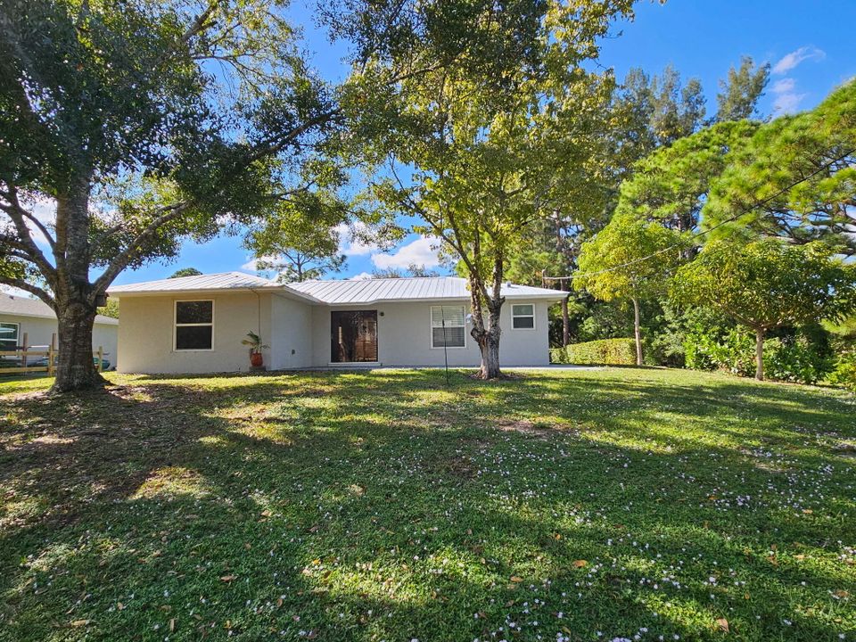 待售: $290,000 (3 贝兹, 2 浴室, 1263 平方英尺)