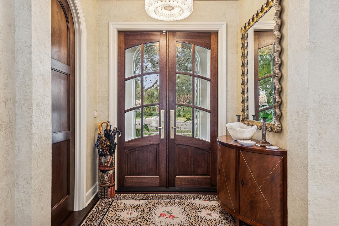 For Sale: $1,695,000 (4 beds, 4 baths, 2581 Square Feet)