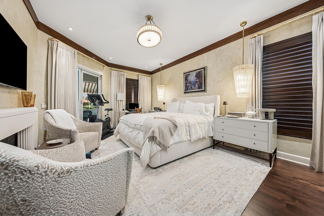 For Sale: $1,695,000 (4 beds, 4 baths, 2581 Square Feet)