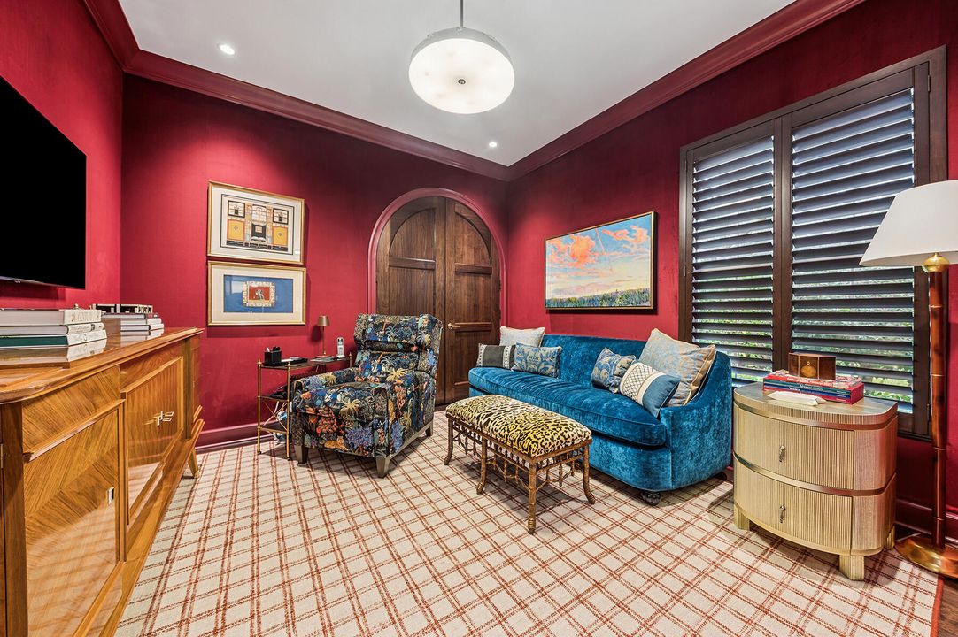 For Sale: $1,695,000 (4 beds, 4 baths, 2581 Square Feet)