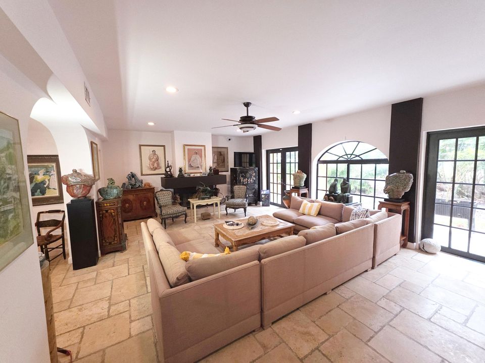 For Sale: $7,500,000 (4 beds, 4 baths, 3434 Square Feet)