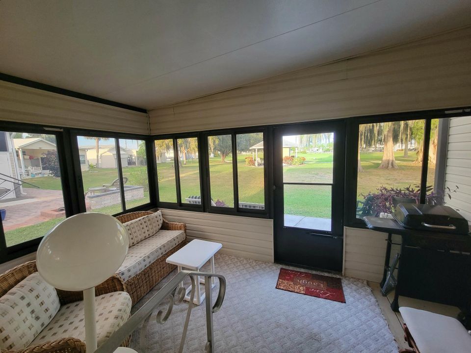 На продажу: $109,000 (1 спален, 1 ванн, 639 Квадратных фут)