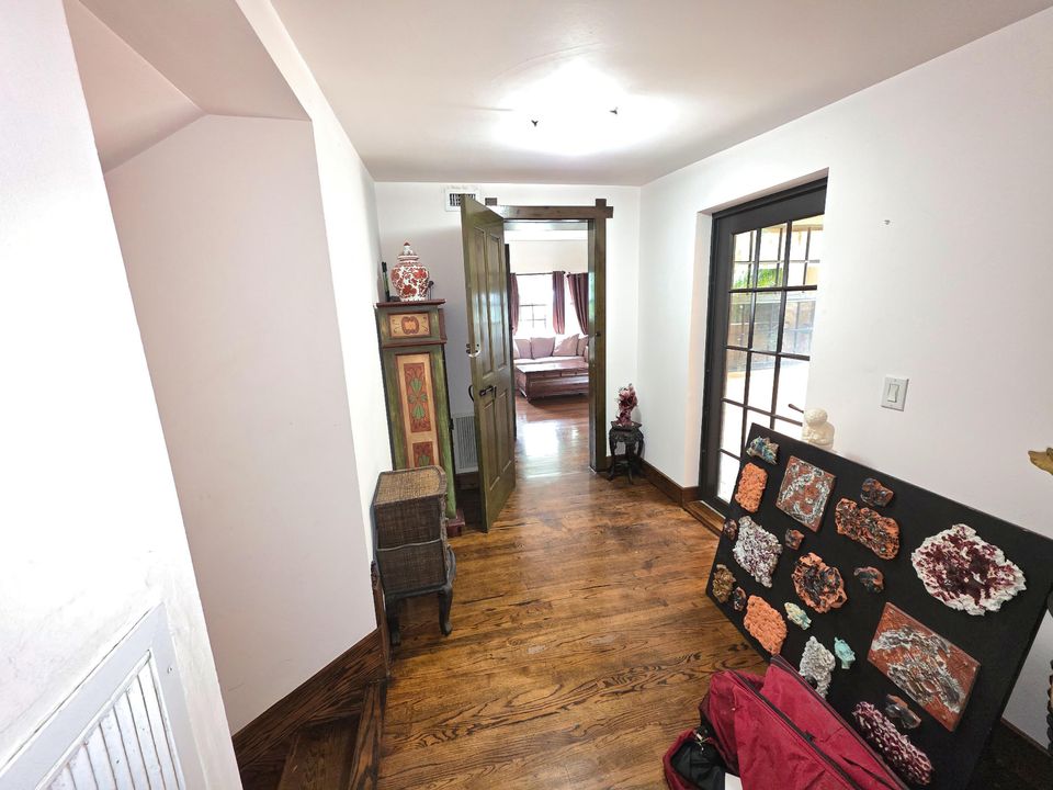 For Sale: $7,500,000 (4 beds, 4 baths, 3434 Square Feet)