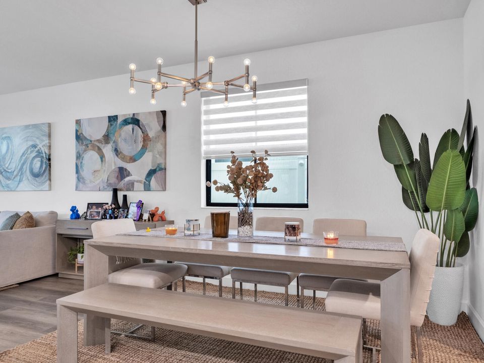 For Sale: $725,000 (4 beds, 3 baths, 2174 Square Feet)