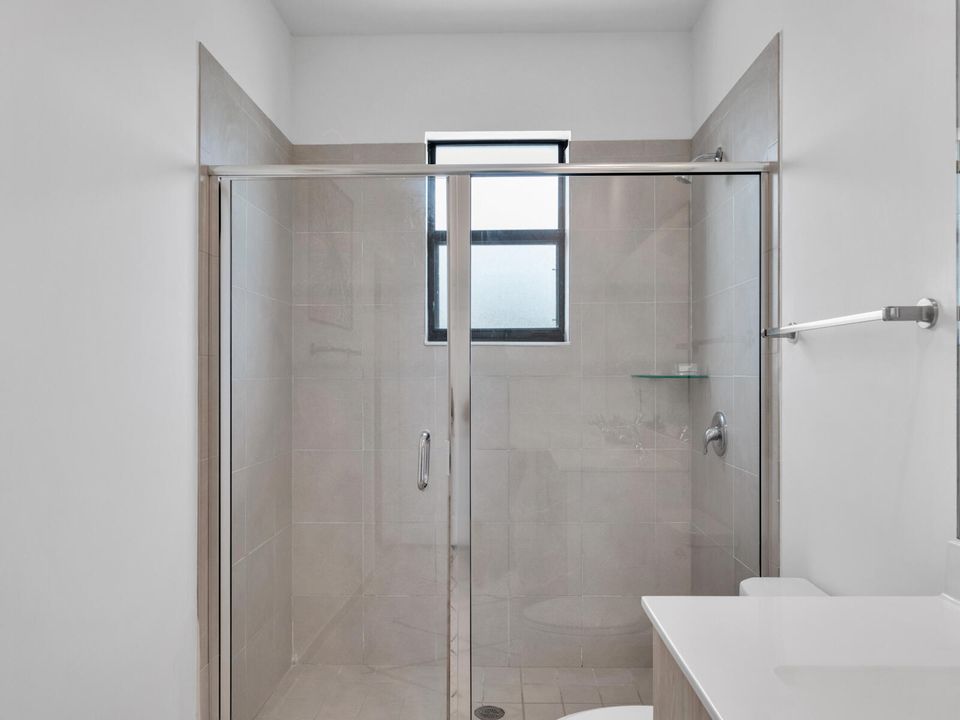 For Sale: $725,000 (4 beds, 3 baths, 2174 Square Feet)