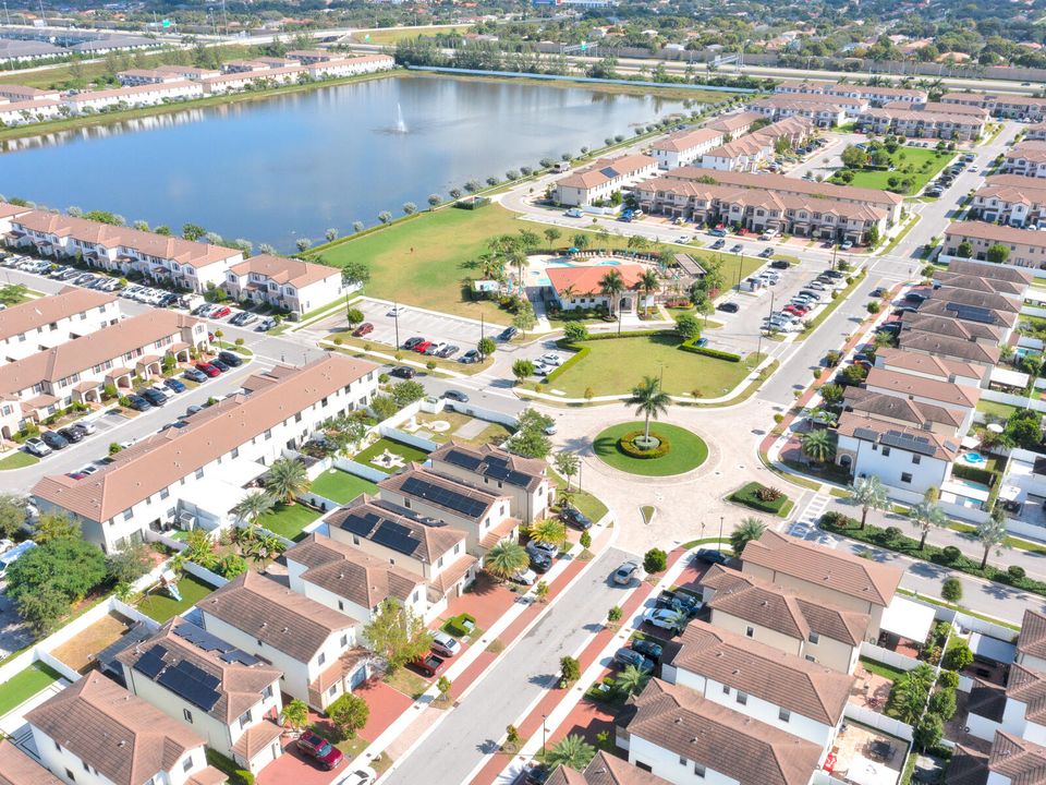 For Sale: $725,000 (4 beds, 3 baths, 2174 Square Feet)