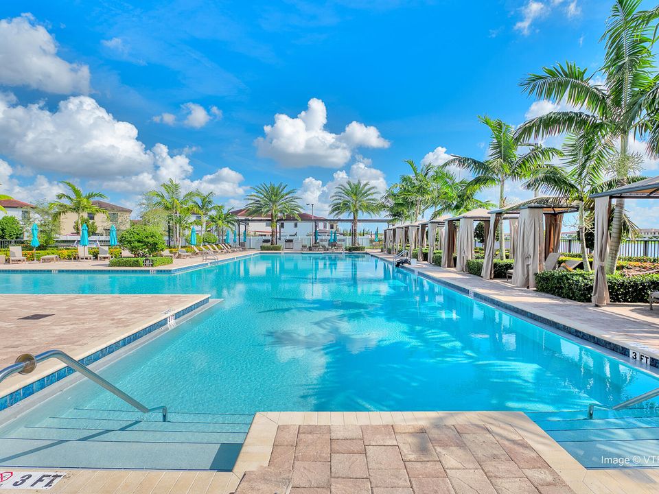 For Sale: $725,000 (4 beds, 3 baths, 2174 Square Feet)