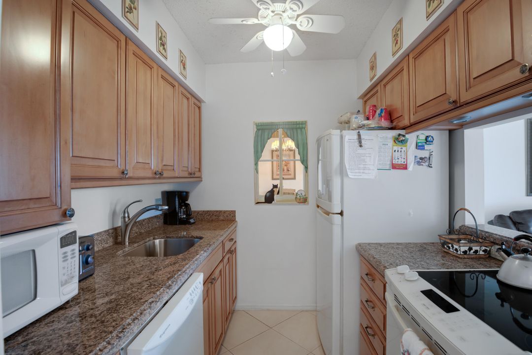 待售: $99,000 (1 贝兹, 1 浴室, 570 平方英尺)