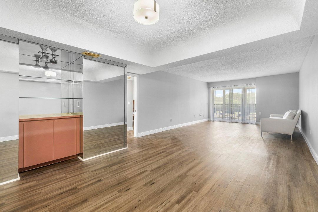 En Venta: $239,900 (2 camas, 2 baños, 1160 Pies cuadrados)