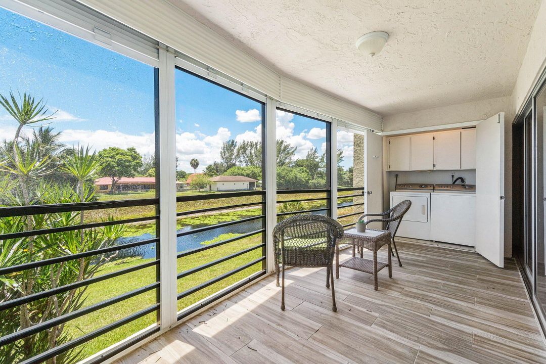 En Venta: $239,900 (2 camas, 2 baños, 1160 Pies cuadrados)