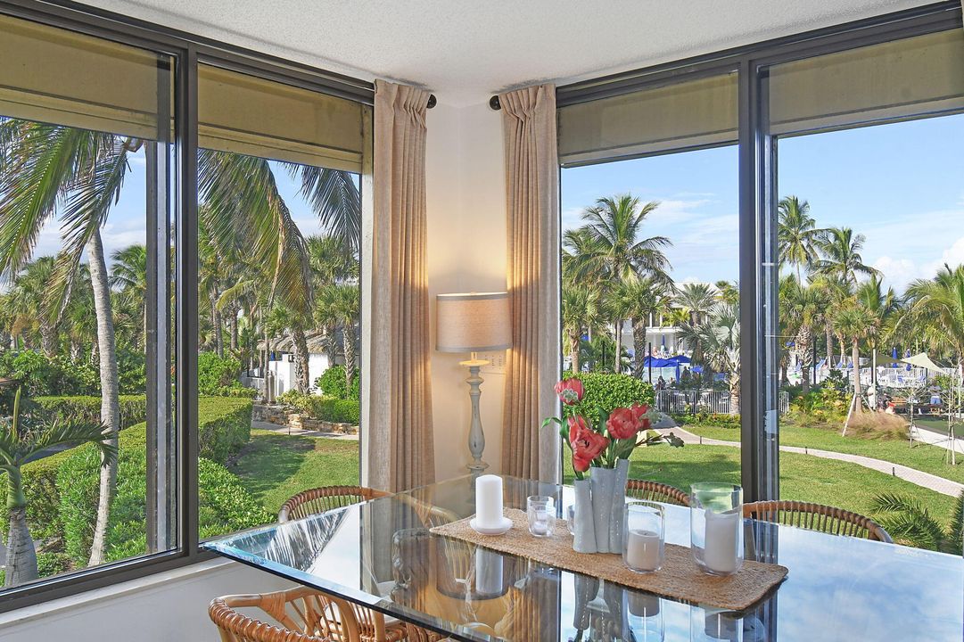 For Sale: $510,000 (2 beds, 2 baths, 1297 Square Feet)