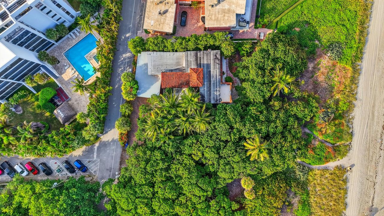 For Sale: $7,500,000 (4 beds, 4 baths, 3434 Square Feet)