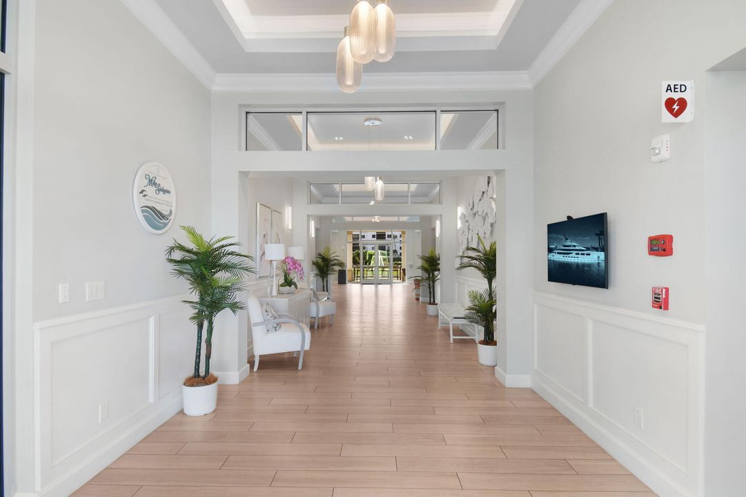 For Sale: $510,000 (2 beds, 2 baths, 1297 Square Feet)