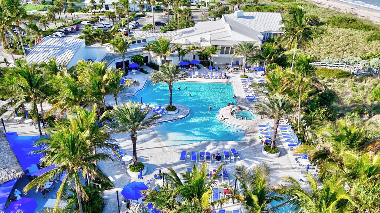 For Sale: $510,000 (2 beds, 2 baths, 1297 Square Feet)