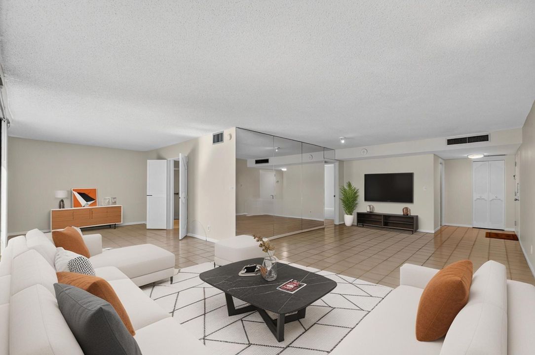 For Sale: $199,000 (2 beds, 2 baths, 1206 Square Feet)