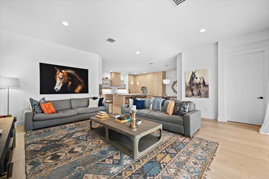 For Sale: $1,950,000 (3 beds, 3 baths, 1974 Square Feet)