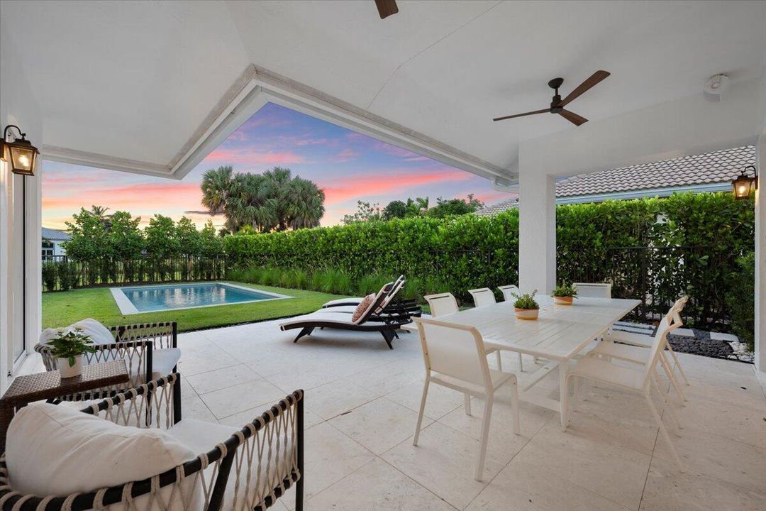 For Sale: $1,950,000 (3 beds, 3 baths, 1974 Square Feet)