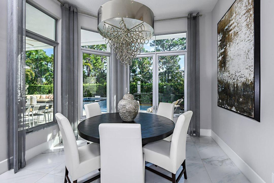 En Venta: $2,995,000 (4 camas, 4 baños, 4970 Pies cuadrados)