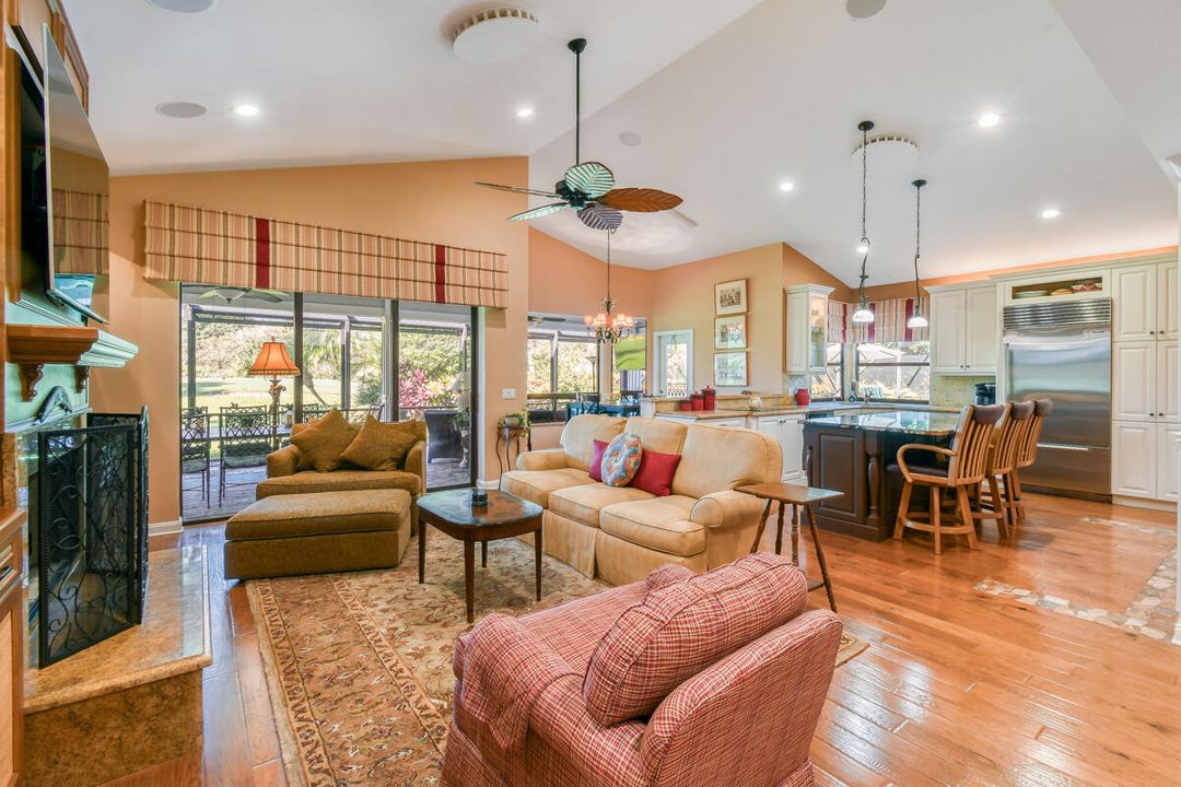 For Sale: $995,000 (3 beds, 3 baths, 3051 Square Feet)