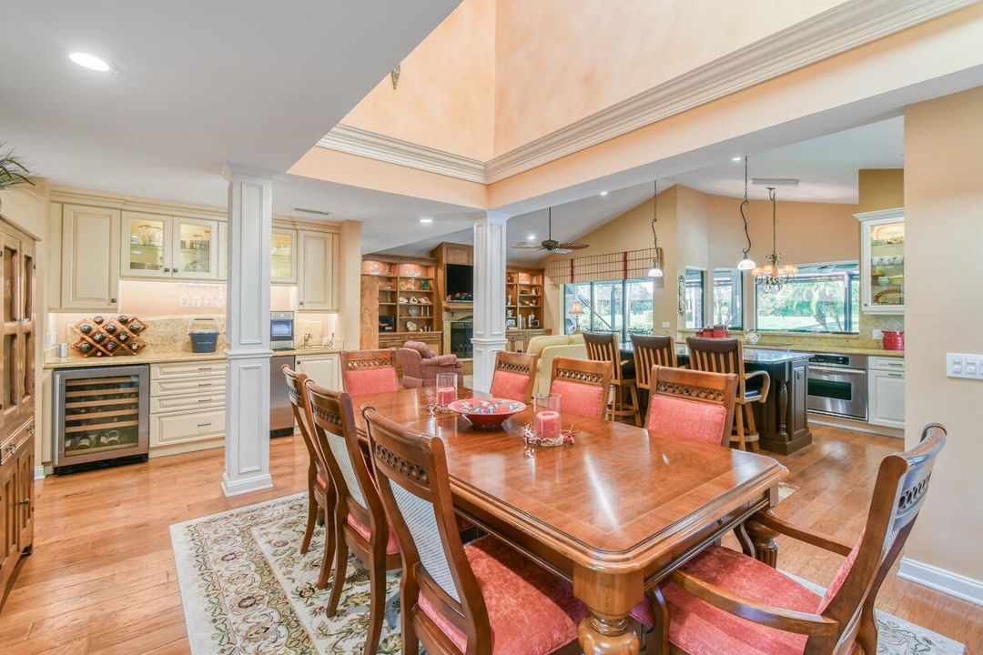 For Sale: $995,000 (3 beds, 3 baths, 3051 Square Feet)