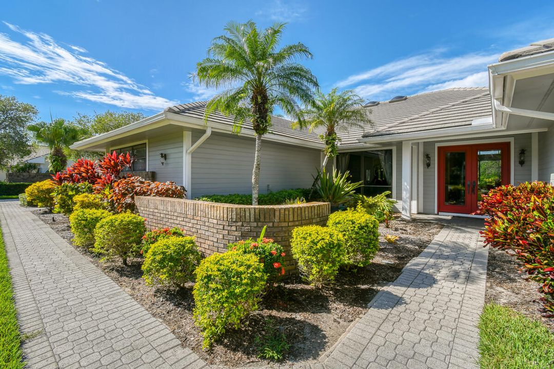 For Sale: $995,000 (3 beds, 3 baths, 3051 Square Feet)