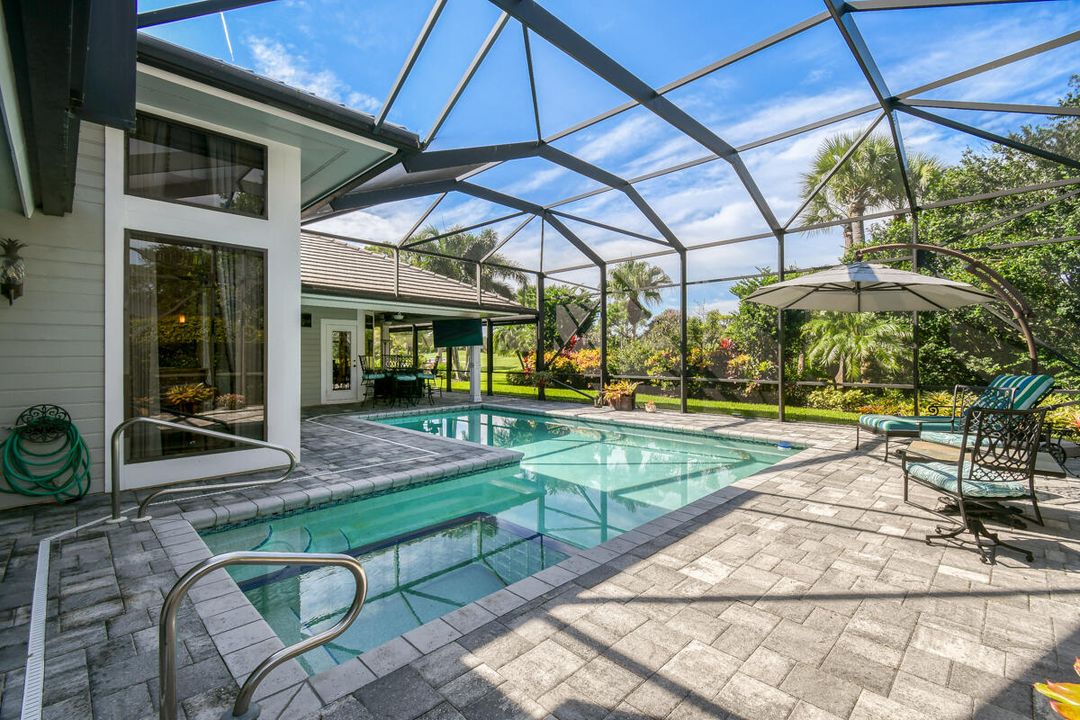 For Sale: $995,000 (3 beds, 3 baths, 3051 Square Feet)